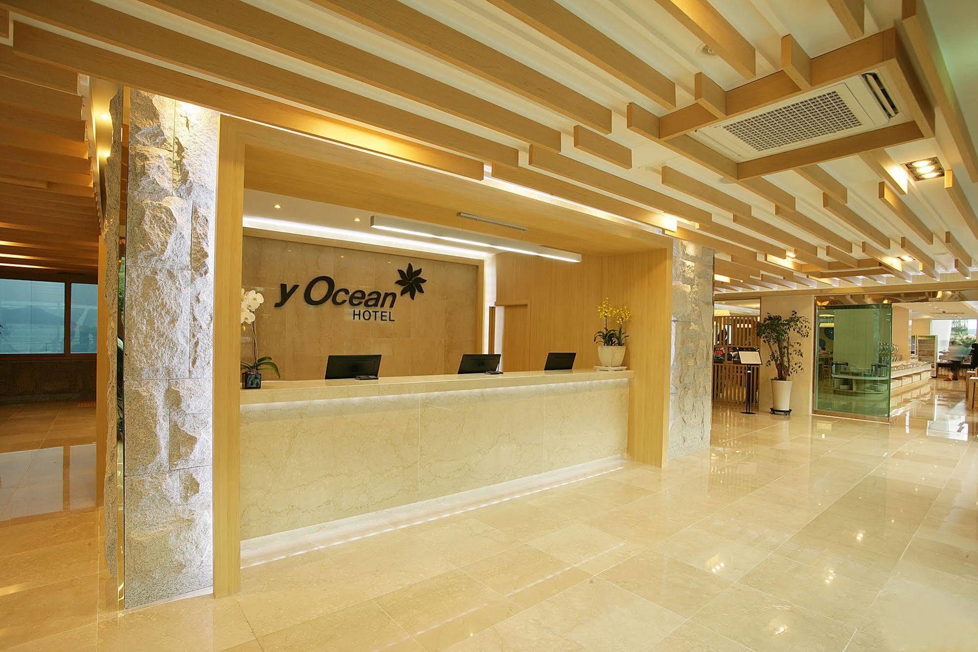 Y Ocean Hotel Йосу Экстерьер фото